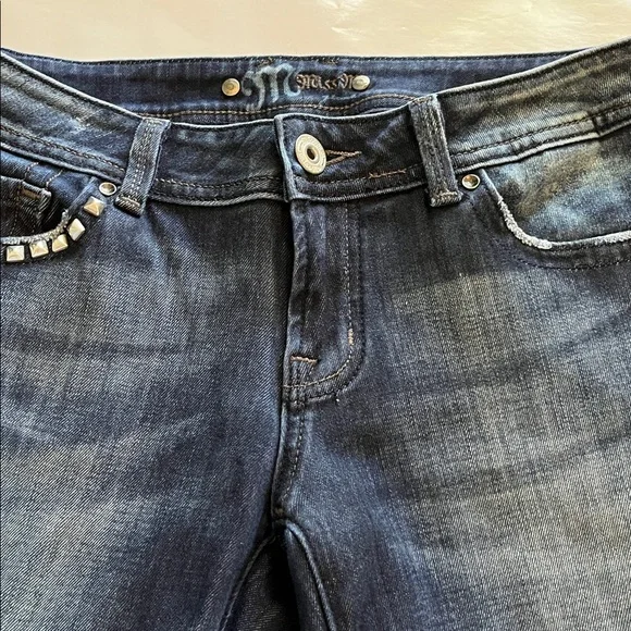 Miss Me Rivet Studded Pockets Low Rise Bootcut Size 28 - Picture 16 of 16